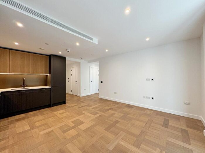 1 Bedroom Flat To Rent In Merino Gardens, London Dock, E1W