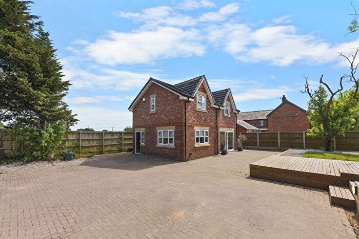 2 Bedroom Detached House For Sale In Flag Lane, Euxton, Chorley, PR7