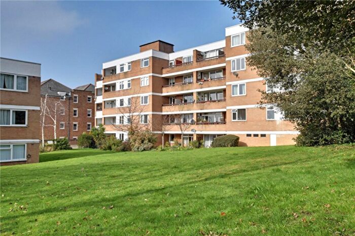 2 Bedroom Apartment For Sale In Belmont Hill, Lewisham, London, SE13