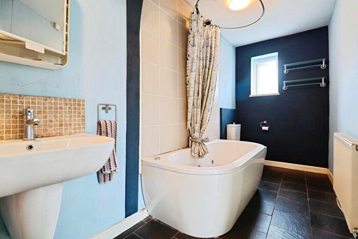 1 Bedroom Flat For Sale In Clive Street, Cardiff, CF11