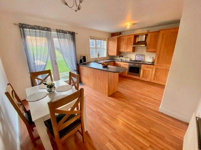 4 Bedroom Terraced House For Sale In Musbury Mews, Haslingden, Rossendale, Lancashire, BB4