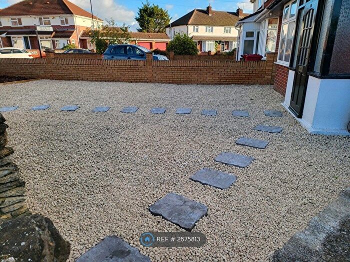 1 Bedroom Flat To Rent In Hughenden Road, Slough, SL1