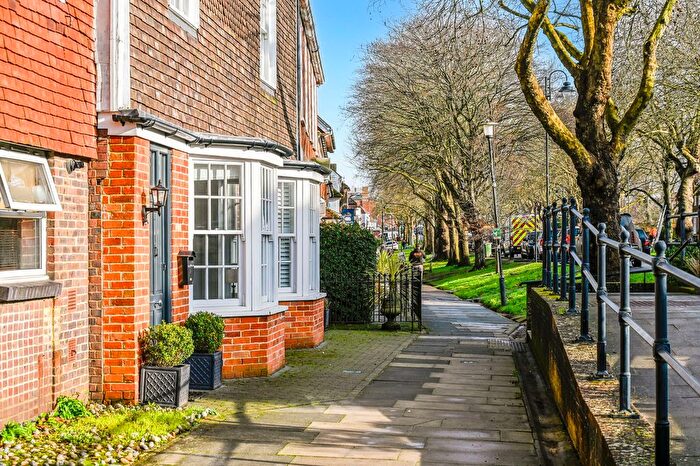 3 Bedroom Terraced House For Sale In West Cross, Tenterden, TN30