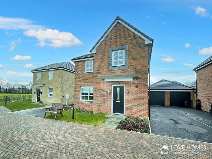 4 Bedroom Detached House For Sale In Cornflower Drive, Whittingham, Preston, PR3