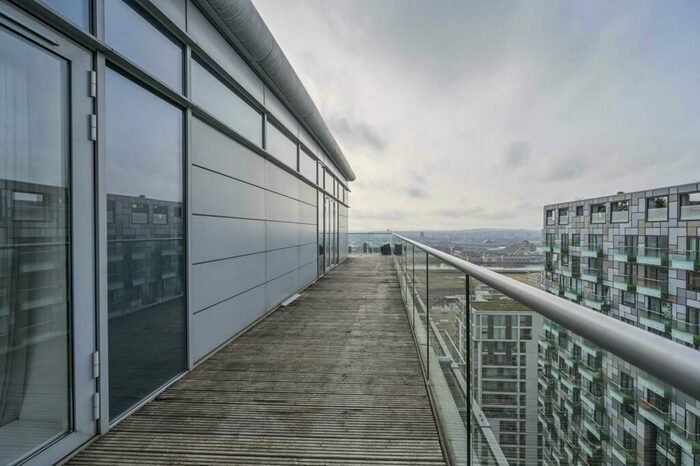 2 Bedroom Flat For Sale In Ability Place, Canary Wharf, London, E14