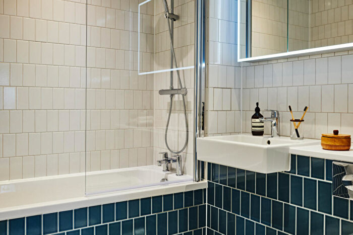 2 Bedroom Apartment To Rent In Uncle Wembley, Park Lane, HA9