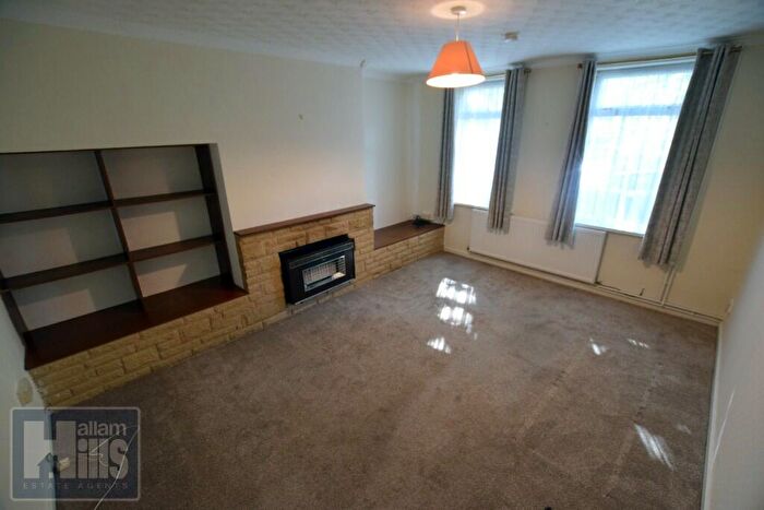 3 Bedroom Semi-Detached House To Rent In Fairbank Road, Sheffield, S5