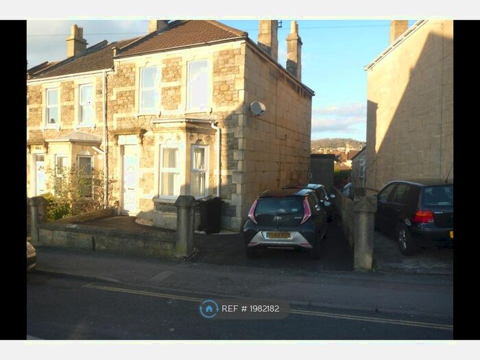 6 Bedroom Semi-Detached House To Rent In Stanley Road West, Bath, BA2