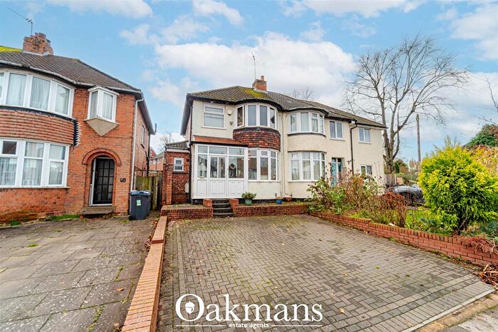 3 Bedroom Semi-Detached House For Sale In Corisande Road, Birmingham, B29