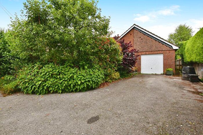 3 Bedroom Detached Bungalow For Sale In Allington Track, Allington ***Video Tour***, SP4