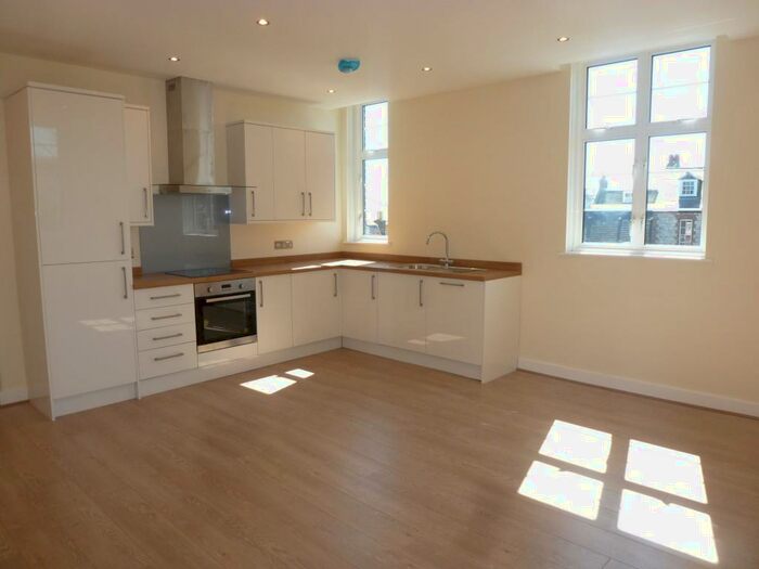 2 Bedroom Apartment To Rent In Glyde Path Road, Dorchester, DT1