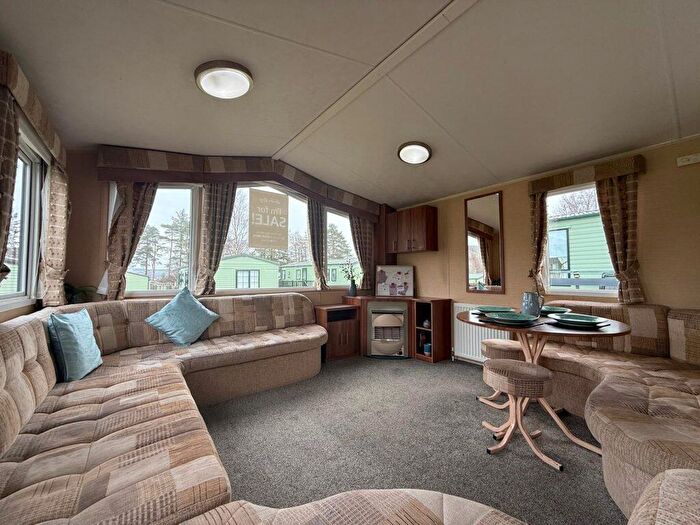 2 Bedroom Park Home For Sale In Hunters Quay Holiday Village, PA23