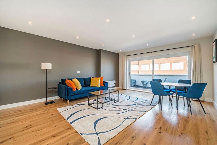 1 Bedroom Flat To Rent In Uxbridge Road, Ealing, W13