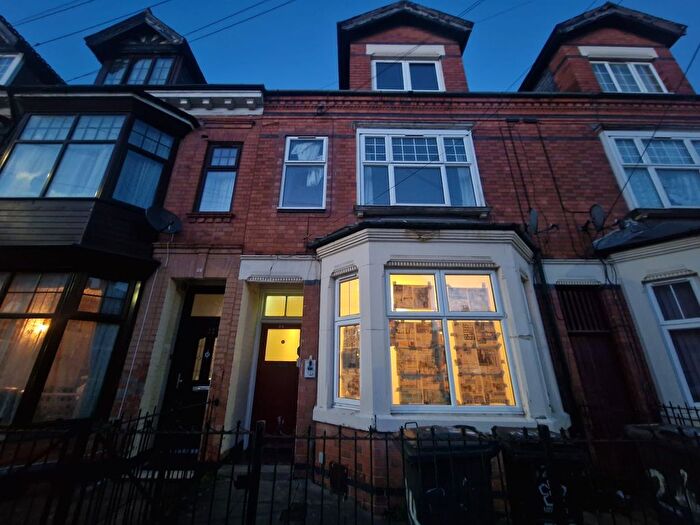 1 Bedroom Flat To Rent In Kimberley Road, Leicester, LE2