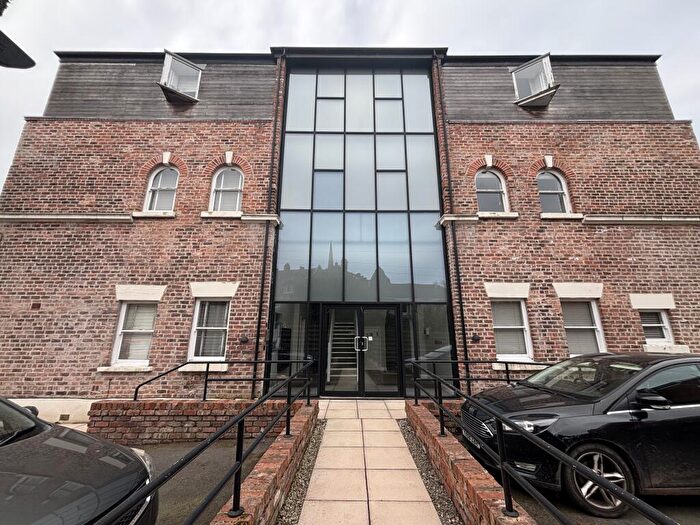 2 Bedroom Apartment To Rent In Parkfield Road, Aigburth, Liverpool, L17