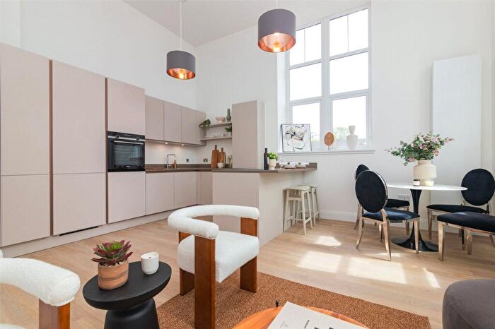 2 Bedroom Apartment For Sale In Apartment - The Old Schoolhouse, North Woodside Road, Glasgow, G20