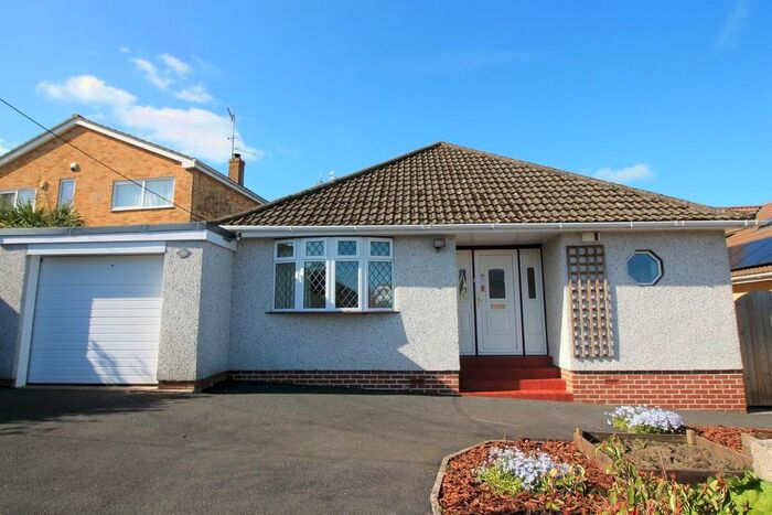 2 Bedroom Detached Bungalow To Rent In Westaway Park, Yatton, North Somerset, BS49
