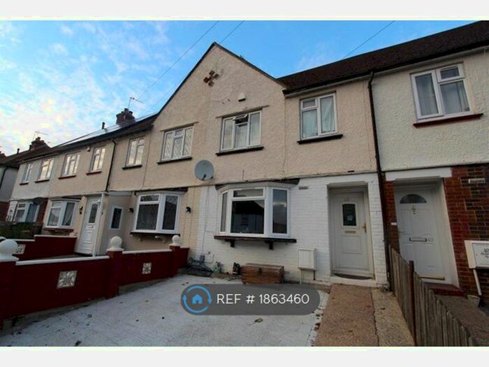 3 Bedroom Terraced House To Rent In Beaumont Road, Maidstone, ME16