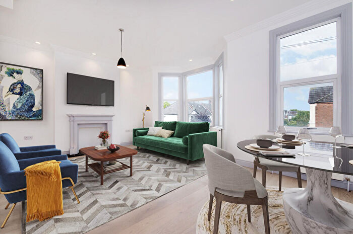 3 Bedroom Apartment To Rent In Leghorn Road, Willesden Junction, NW10