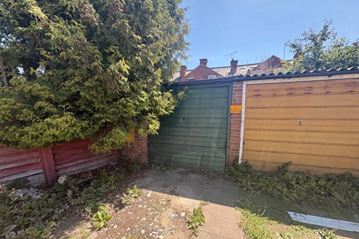 Garage / Parking For Sale In Bishops Road, Reading, Berkshire, RG6