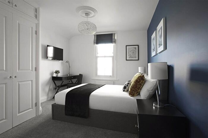 1 Bedroom House To Rent In Mansfield Road, Reading, Berkshire, RG1