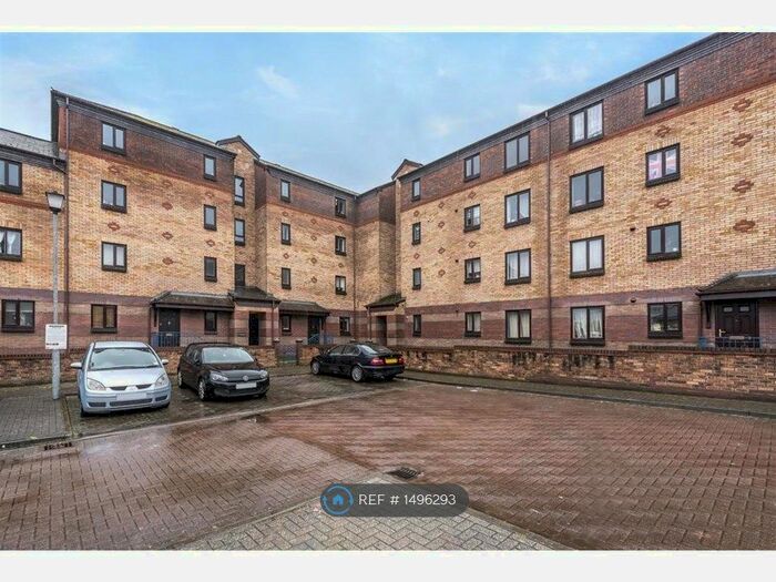 1 Bedroom Flat To Rent In Garamond Court, Redcliffe, Bristol, BS1