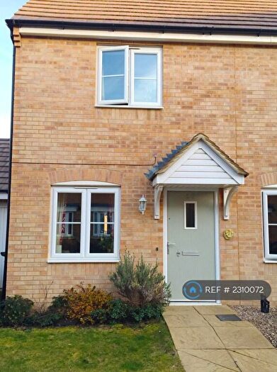 2 Bedroom Semi-Detached House To Rent In Savernake Drive, Corby, NN18