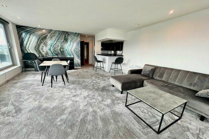 2 Bedroom Flat To Rent In Waterside Way, Nottingham, NG2