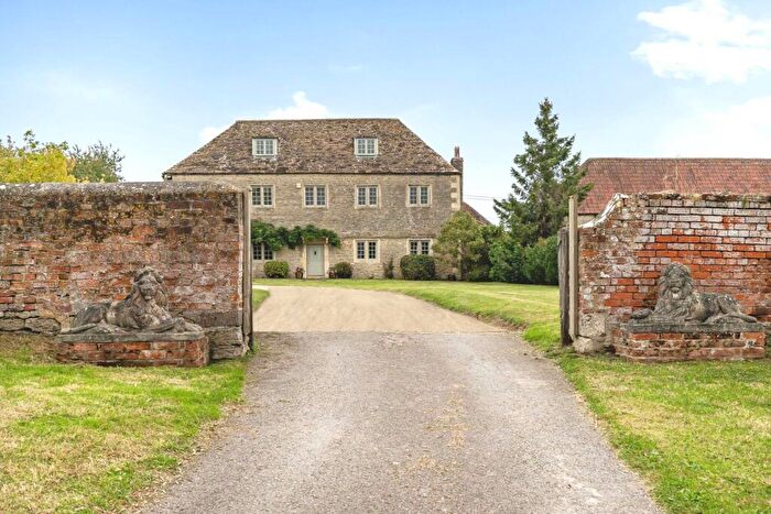 5 Bedroom Country House For Sale In North Bradley, Wiltshire, BA14