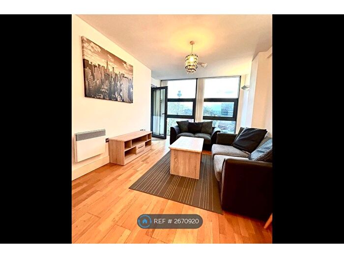 1 Bedroom Flat To Rent In Standish Street, Liverpool, L3