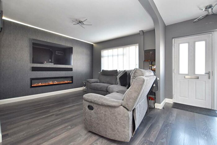 3 Bedroom Terraced House For Sale In Mellent Avenue, Bristol, BS13