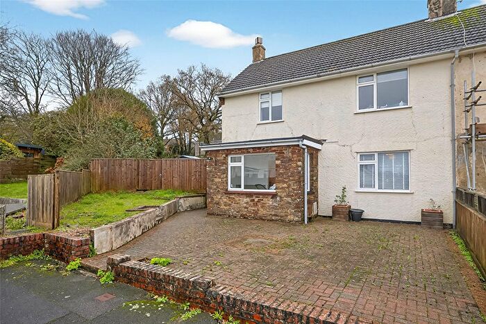 3 Bedroom Semi-Detached House For Sale In Manor Drive, Ivybridge, Devon, PL21
