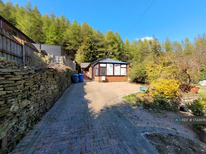 2 Bedroom Bungalow To Rent In Oak House Farm, Shawforth, Rochdale, OL12