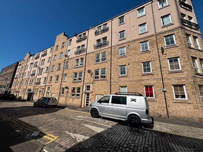 2 Bedroom Flat To Rent In Mitchell Street, Leith, Edinburgh, EH6