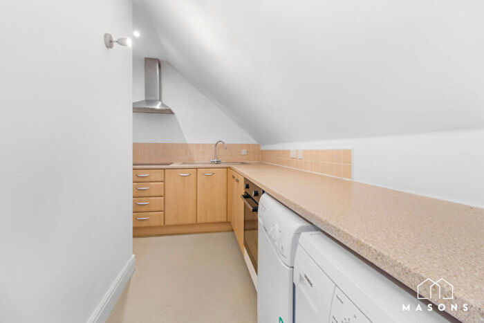 Studio To Rent In Fairfield, Hitchin, Hertfordshire, SG5