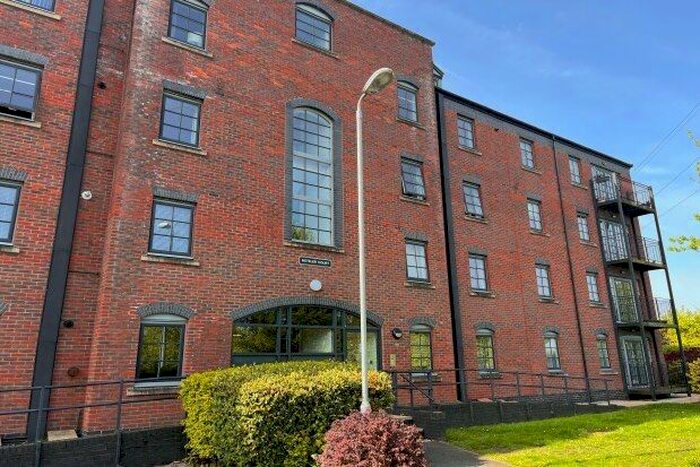 2 Bedroom Flat To Rent In Elphins Drive, Warrington, WA4