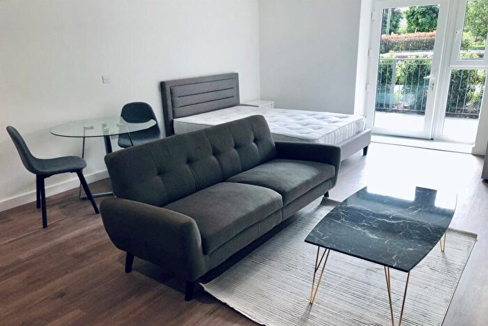 Apartment To Rent In Fermont House, Beaufort Square, NW9