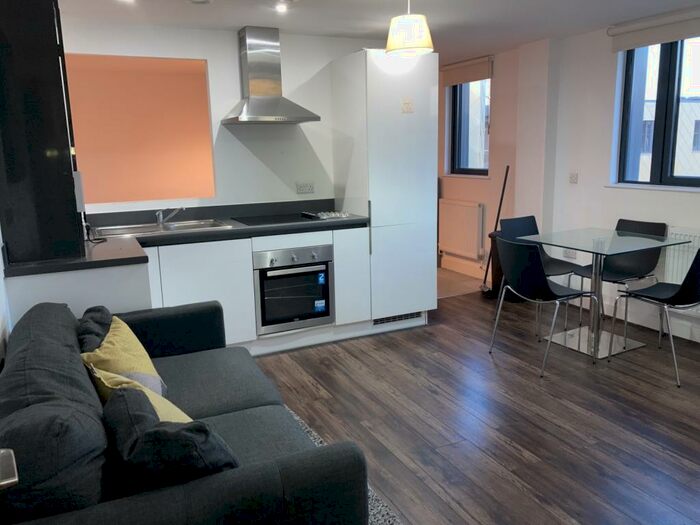 Apartment To Rent In Fabrick Square, Lombard Street, Birmingham, West Midlands, B12