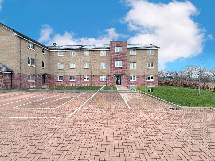2 Bedroom Flat For Sale In Flat, Thornbank Crescent, Falkirk, FK2