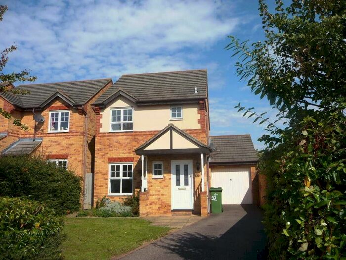 3 Bedroom Detached House To Rent In Roeburn Crescent, Emerson Valley, Milton Keynes, MK4