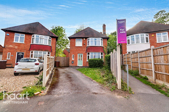3 Bedroom Detached House For Sale In Charlbury Road, Wollaton, NG8
