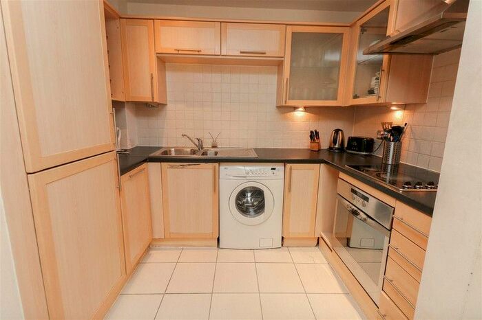 2 Bedroom Flat To Rent In Abbey Court, Priory Place, Coventry, CV1