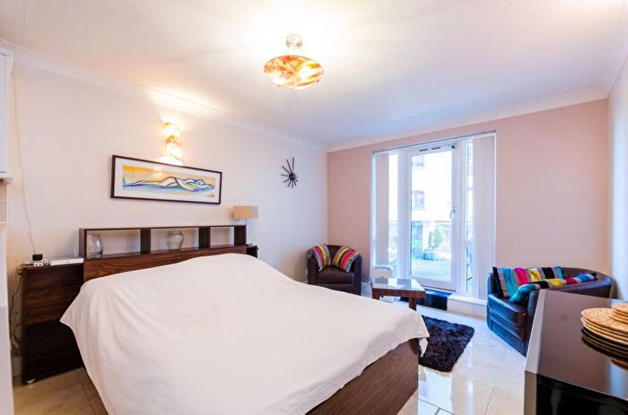 Studio To Rent In Rotherhithe Street, Rotherhithe, London, SE16