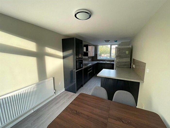 2 Bedroom End Of Terrace House To Rent In Parker Street, Edgbaston, Birmingham, B16