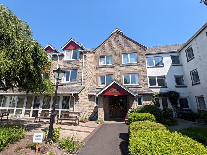1 Bedroom Apartment For Sale In Well Court, Clitheroe, BB7