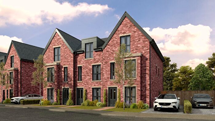 4 Bedroom House For Sale In The Willow, Church Mead, Gee Cross, SK14