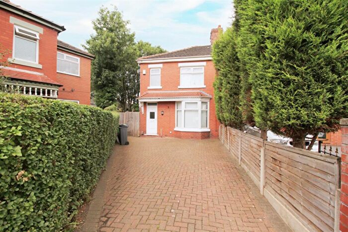 3 Bedroom Semi-Detached House To Rent In Kirk Road, Manchester, M19