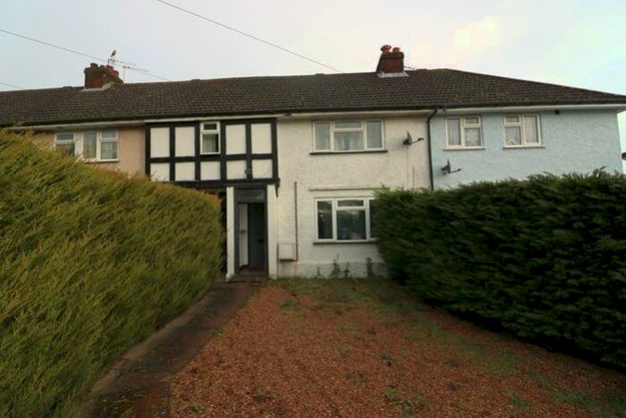5 Bedroom Terraced House To Rent In Egham, Surrey, TW20