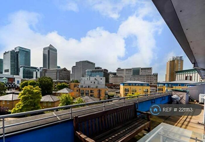 2 Bedroom Penthouse To Rent In Bogart Court, London, E14