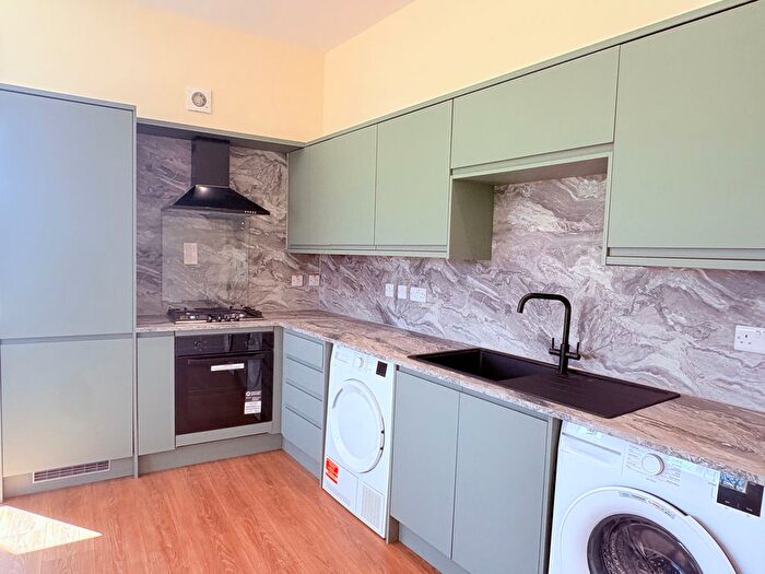 1 Bedroom Flat To Rent In Parsonage Street, Bury, BL9